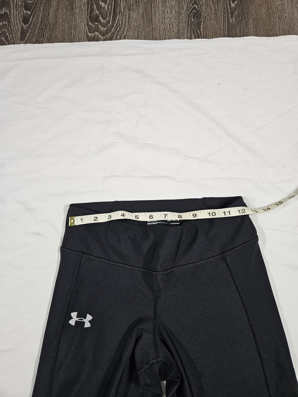 Under Armour Black Reflective Women's Leggings - Picture 5 of 6
